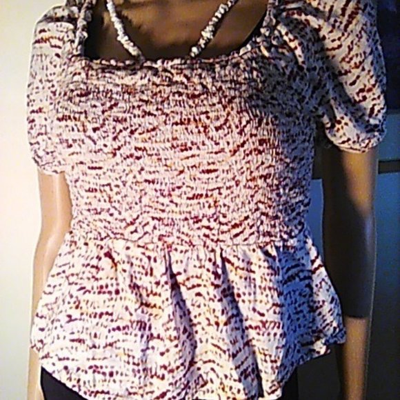 Old Navy Crop BOHO Top XS Elastic Bodice Ruffle Super Cute! - Picture 1 of 6